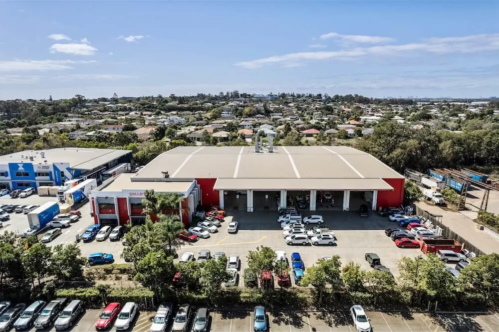 deafult brand feature